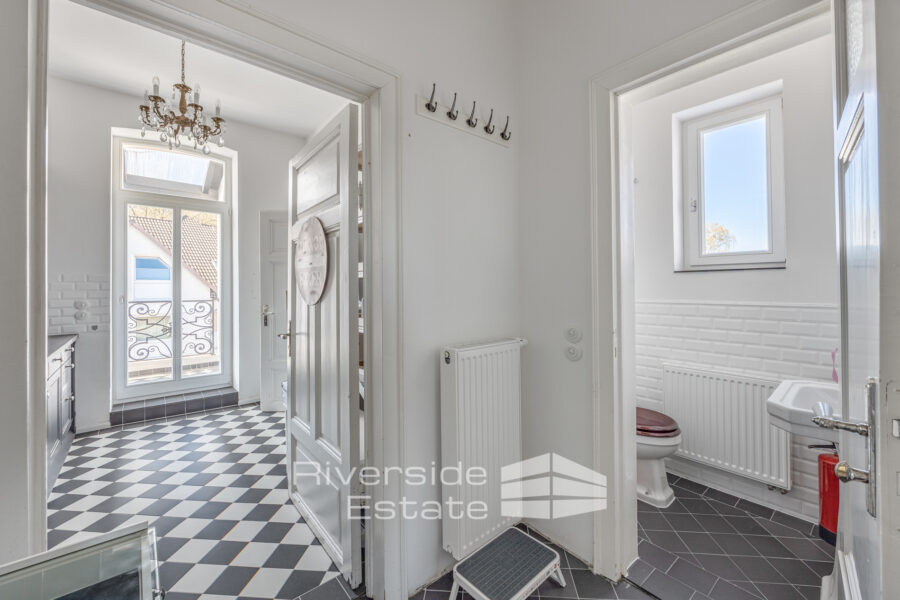 Küche / Kunden WC
