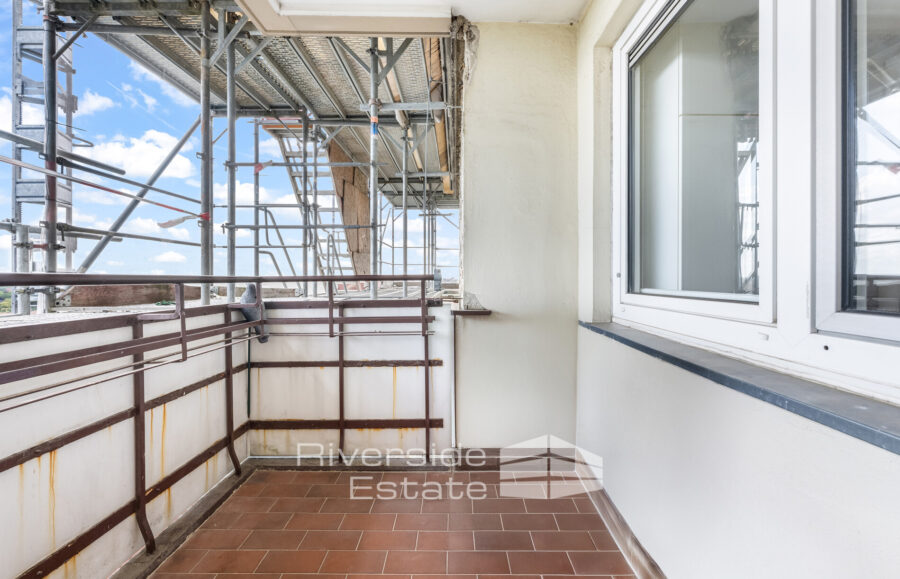 Balkon mit Süd-Ost-Ausrichtung und Blick über ganz Bremen