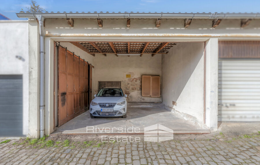 Doppelgarage